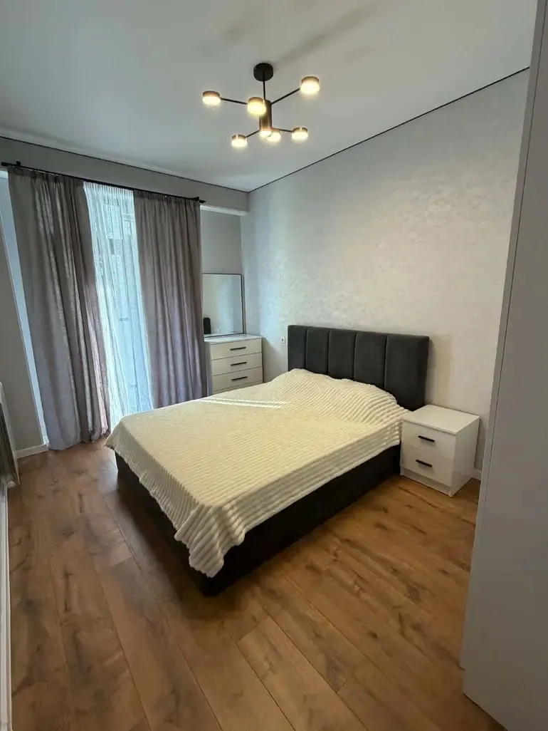 2-room apartment in Saburtalo, $900/month