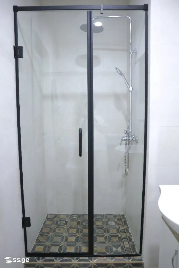 2-room studio apartment in Avlabari, $1000/month