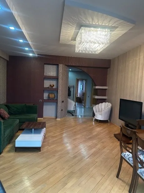 3-room apartment in Saburtalo, $1100/month