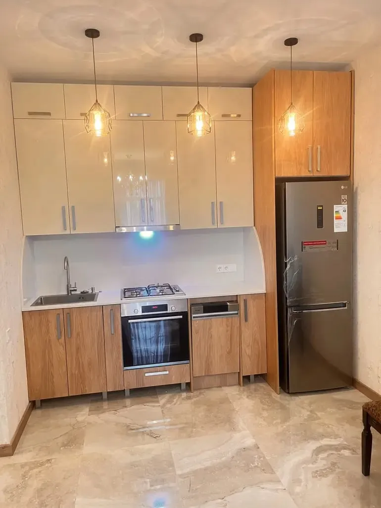 2-room apartment on Shengelia Street, $500/month