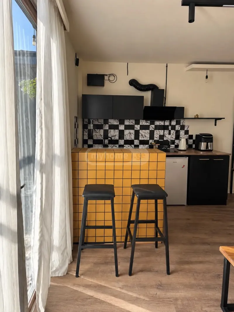 2-room apartment in Old Tbilisi, $1200/month