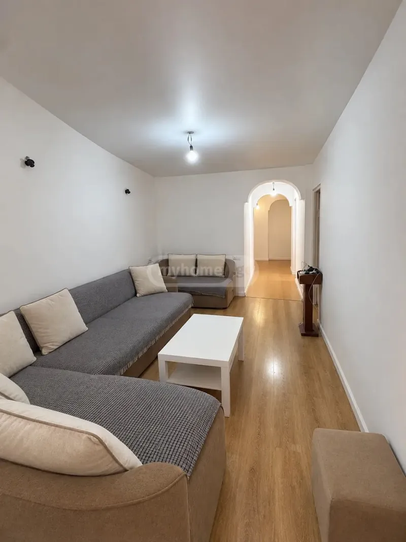 4-room apartment on Vaja Psavela, Saburtalo, $1000/month