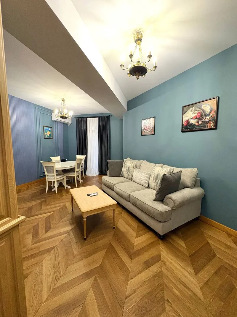 3-room apartment in Vake, $1700/month
