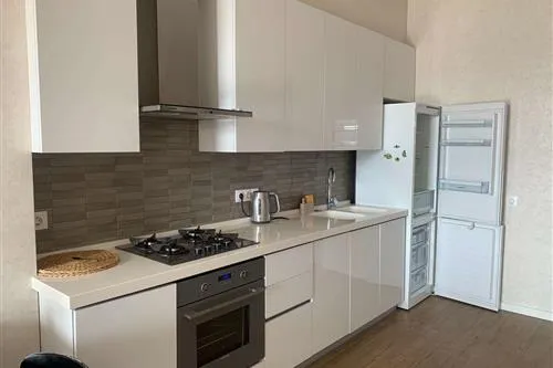2-room apartment on Sairme Street, $800/month