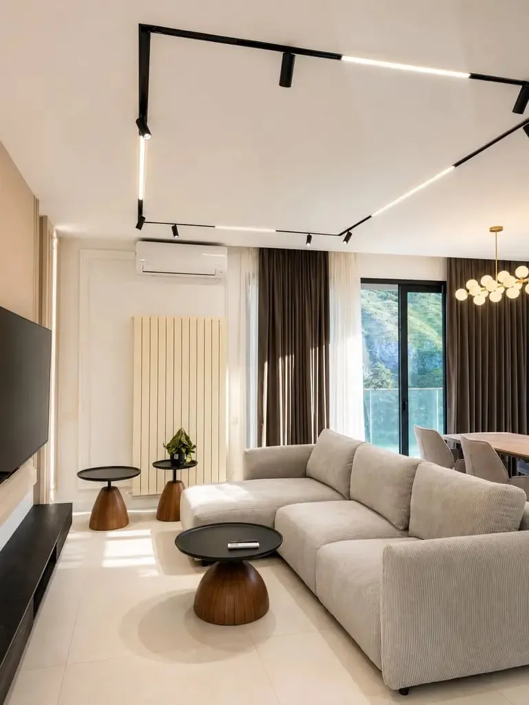 3-ოთახიანი ბინა Krtsanisi-ში, $2500/თვე