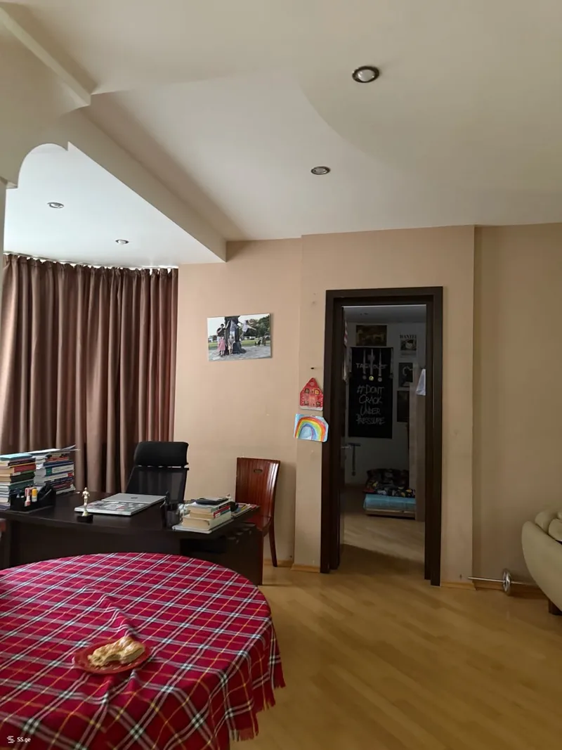 5-room apartment on Kekelidze Street, $2000/month