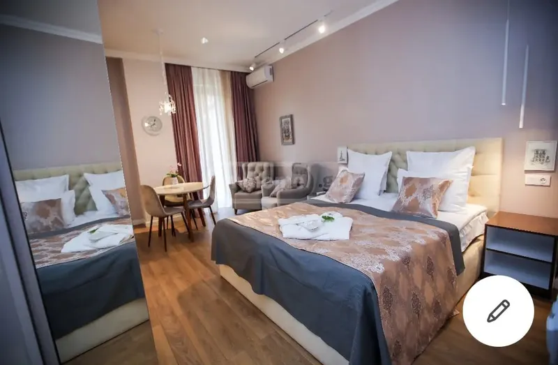 1-bedroom apartment on Arakishvili Street, Vake, $1000/month