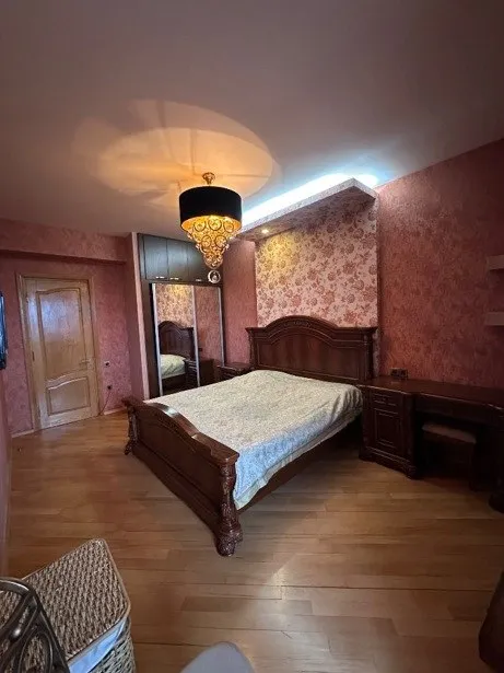 3-room apartment in Saburtalo, $1100/month