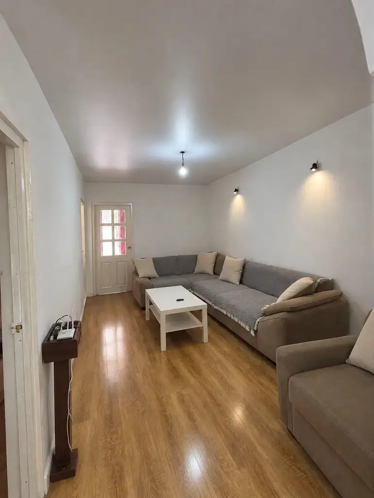 4-room apartment on Vaja Psavela, Saburtalo, $1000/month