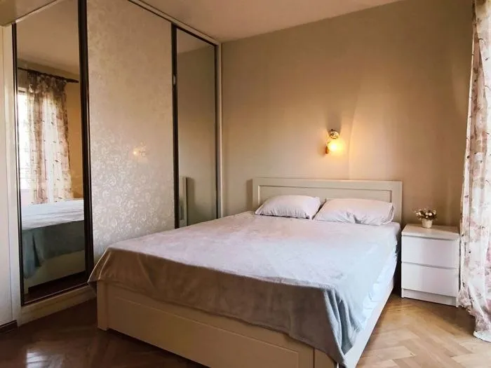3-bedroom apartment in Saburtalo, $700/month