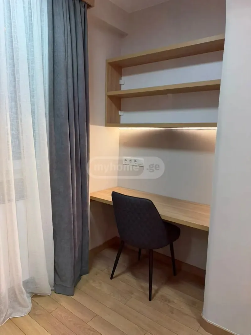 1-საძინებელი ბინა ძველ თბილისში, $650/თვე