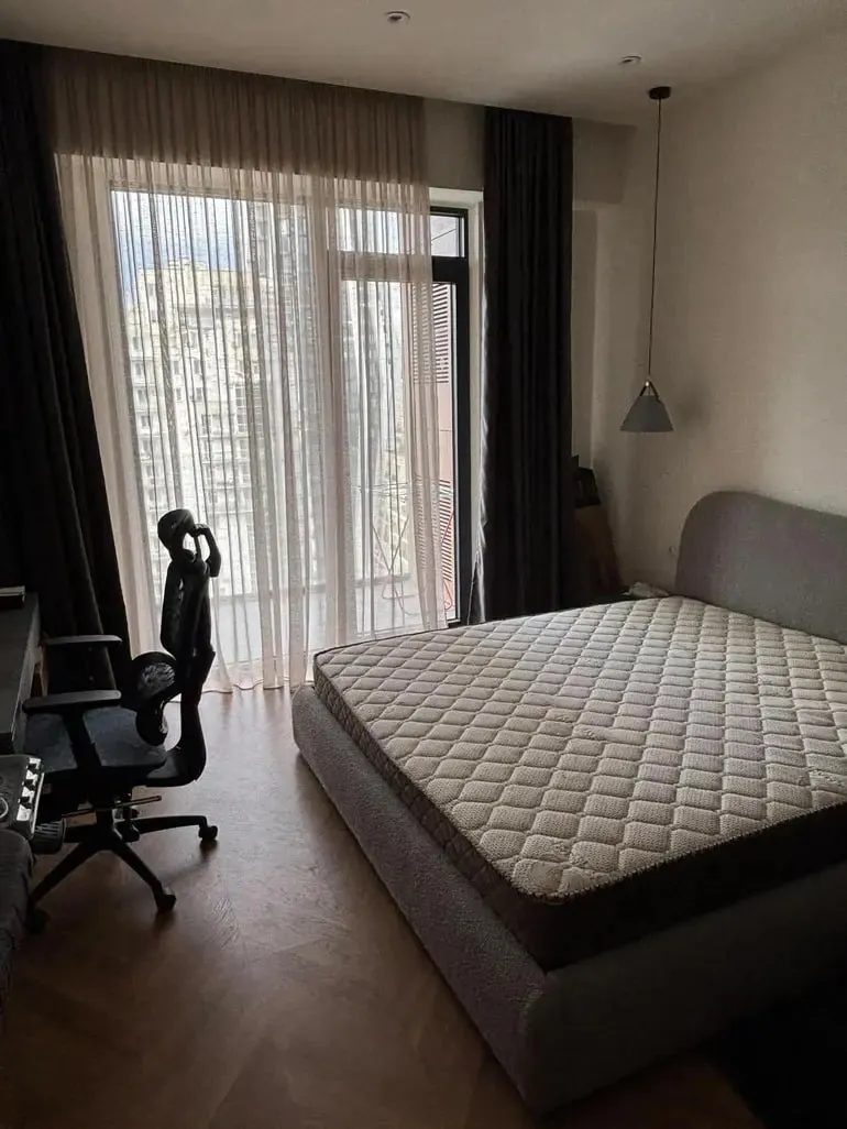 3-room apartment in Vake, $3000/month