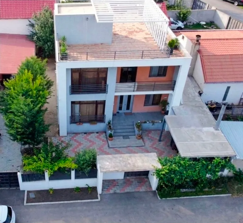 Spacious private house in Varketili - residential or commercial use, $2200/month