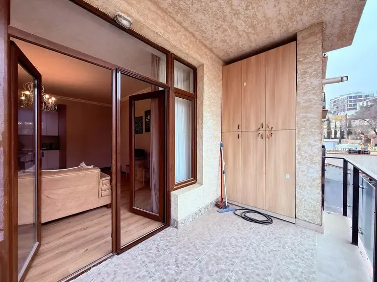 3-room apartment on Shatberashvili, Vake, $1150/month