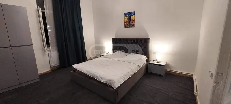 2-ოთახიანი ვაკეში, $1100/თვე