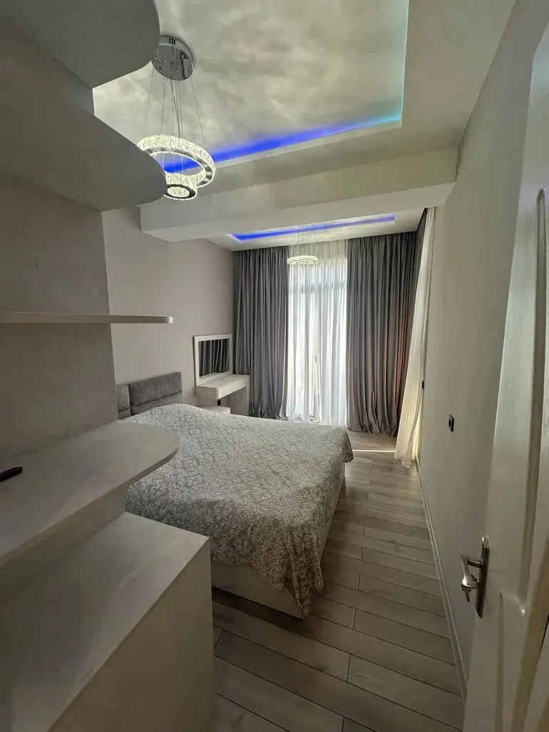 2-room apartment on Politkovskaya, Saburtalo, $800/month